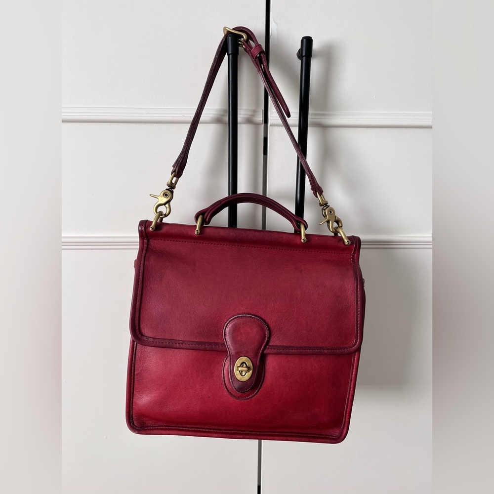 VTG Coach Willis Bag in Red